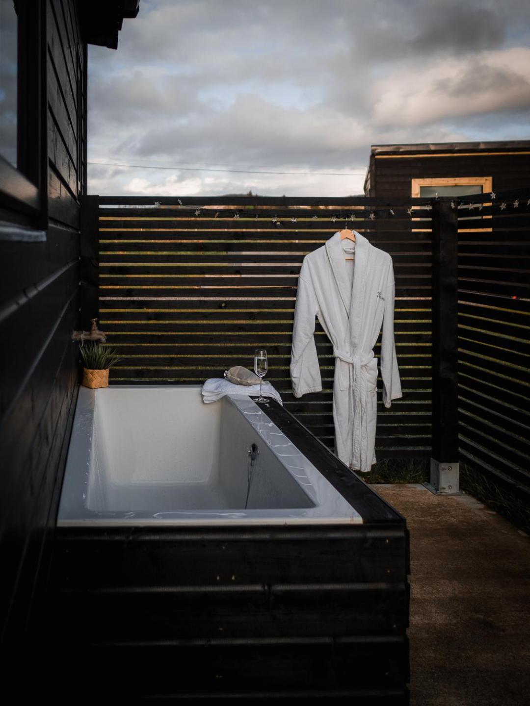 Wild Hideaways Luxury Lodges And Eco Spa Bantry Exteriér fotografie